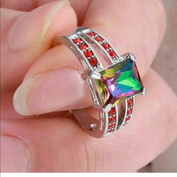 925 filled Rainbow Topaz Radiant Cut Ring - Picture 2 of 6